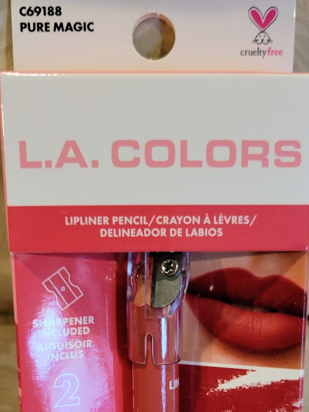 NWT💋 L.A. COLORS Dual Lipliner w/built in pencil sharpener – Colors: All 5 💋 - Picture 5 of 6